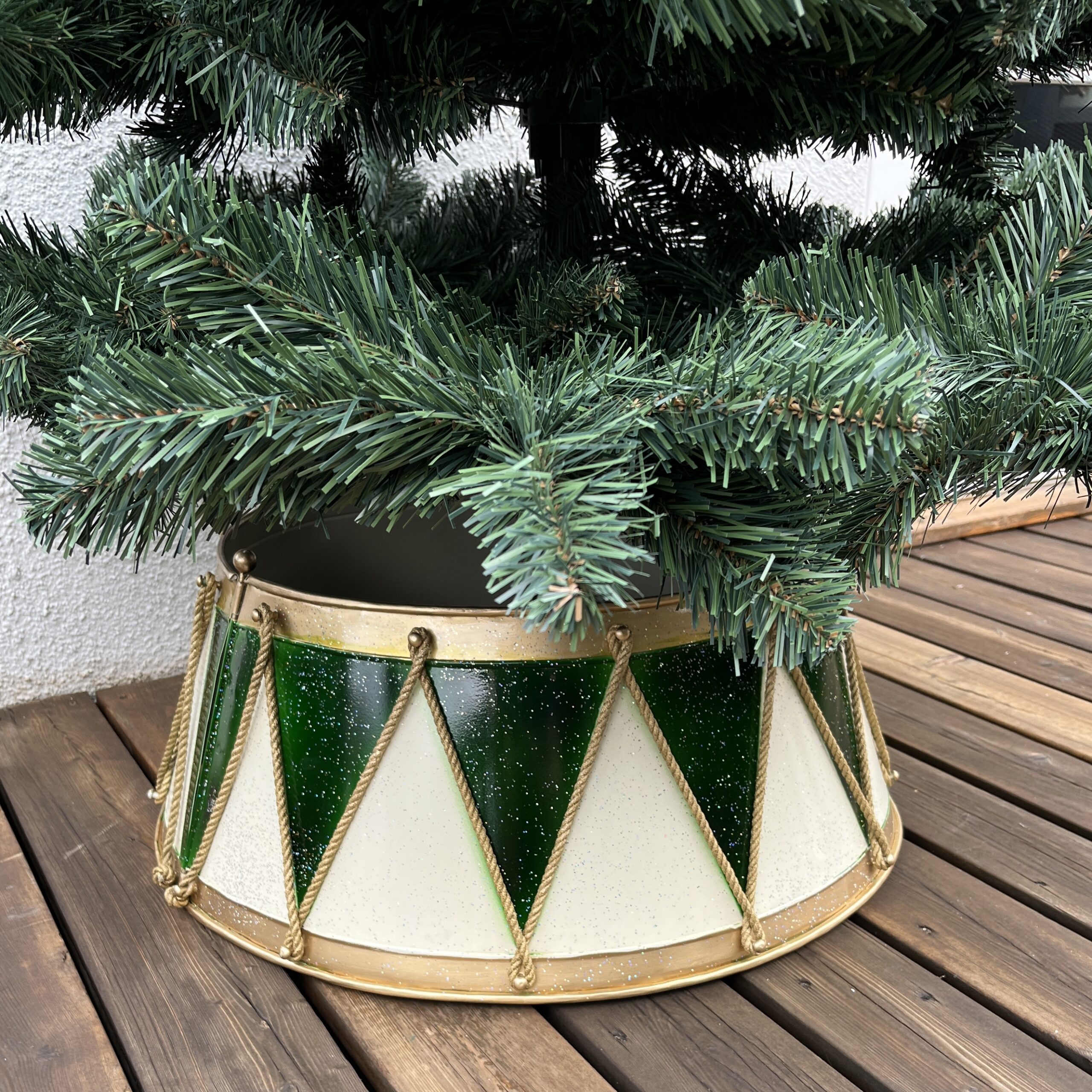 Juletræsfod & Bundskjuler Juletræsfod & Bundskjuler